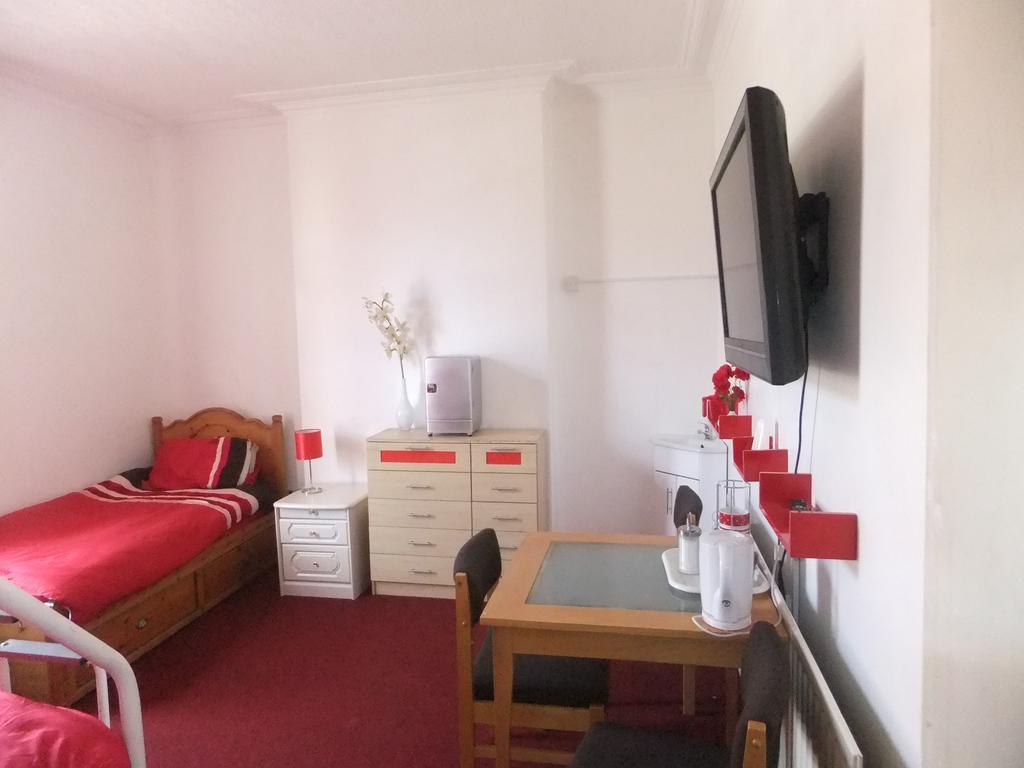 Heavenly Nights Guest House Sheffield Eksteriør bilde